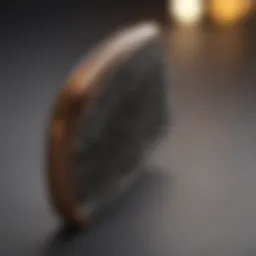 Elegant feline grooming comb